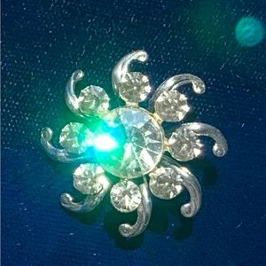 Antique Starburst Rhinestone Brooch